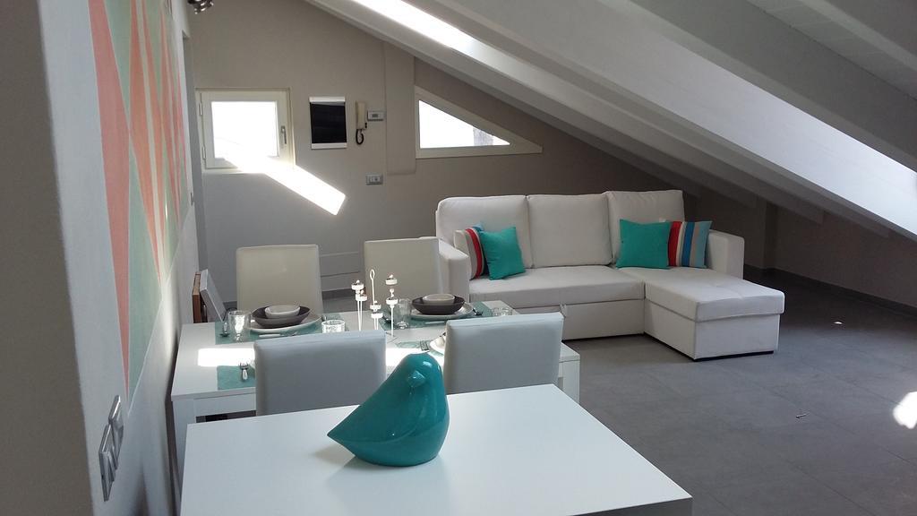 Appartement Mansarda Amore à Cannobio Extérieur photo